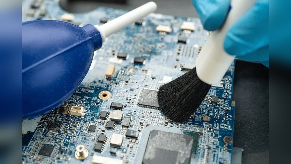 Isopropyl Alcohol For Electronics Cleaning