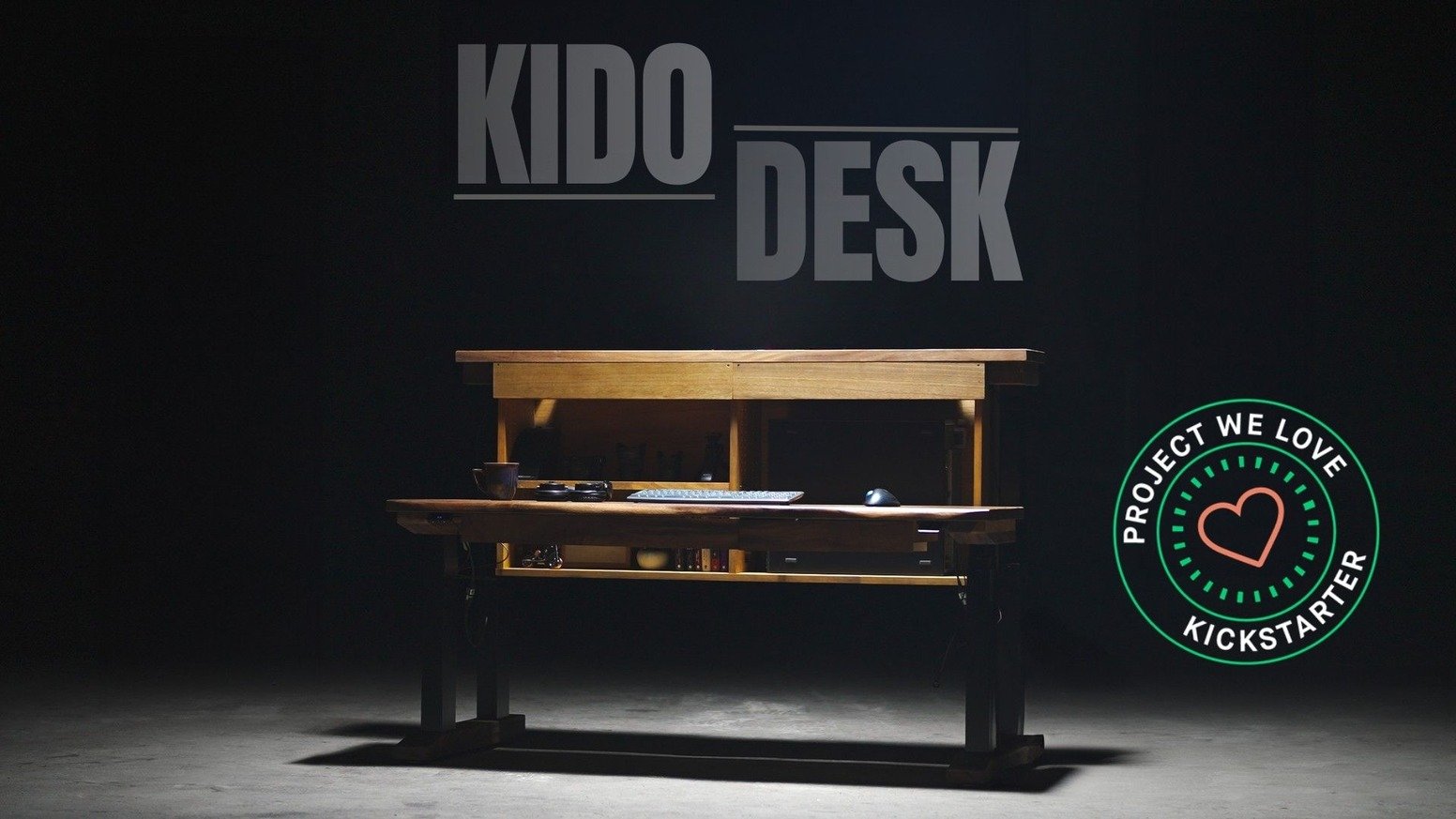 Clean Standing Desk Surface: Simple Tips for a Clutter-Free Workspace