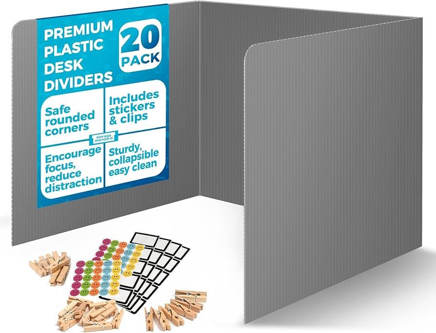 How to Clean Plastic Desk: Quick and Easy Tips for a Spotless Surface
