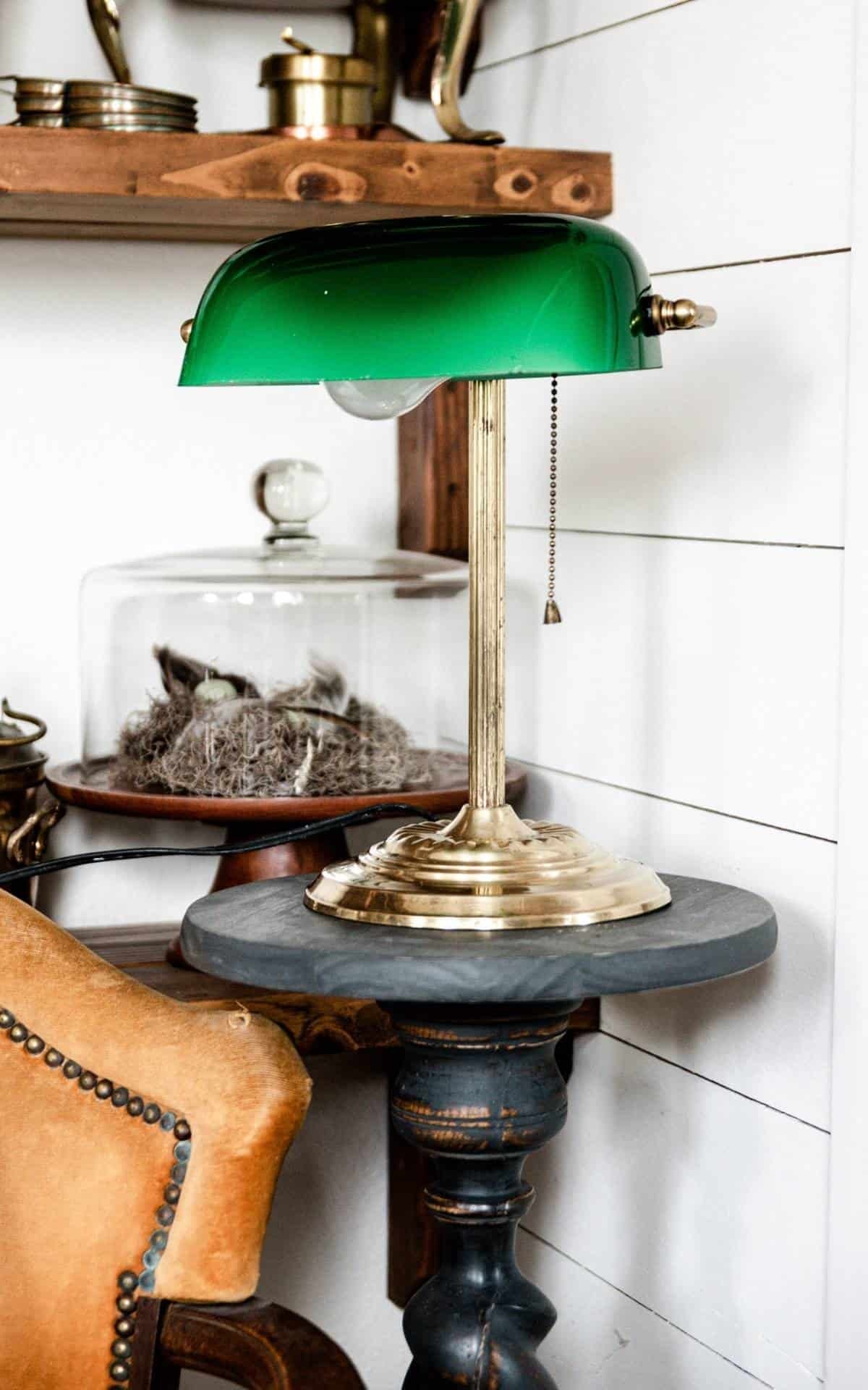 How to Clean Desk Lamp: Easy Steps for a Brighter Workspace