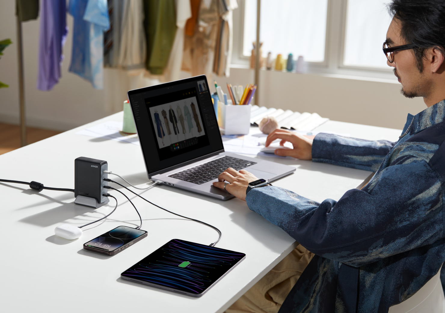 How to Set Up Desk Charging Station for Ultimate Organization