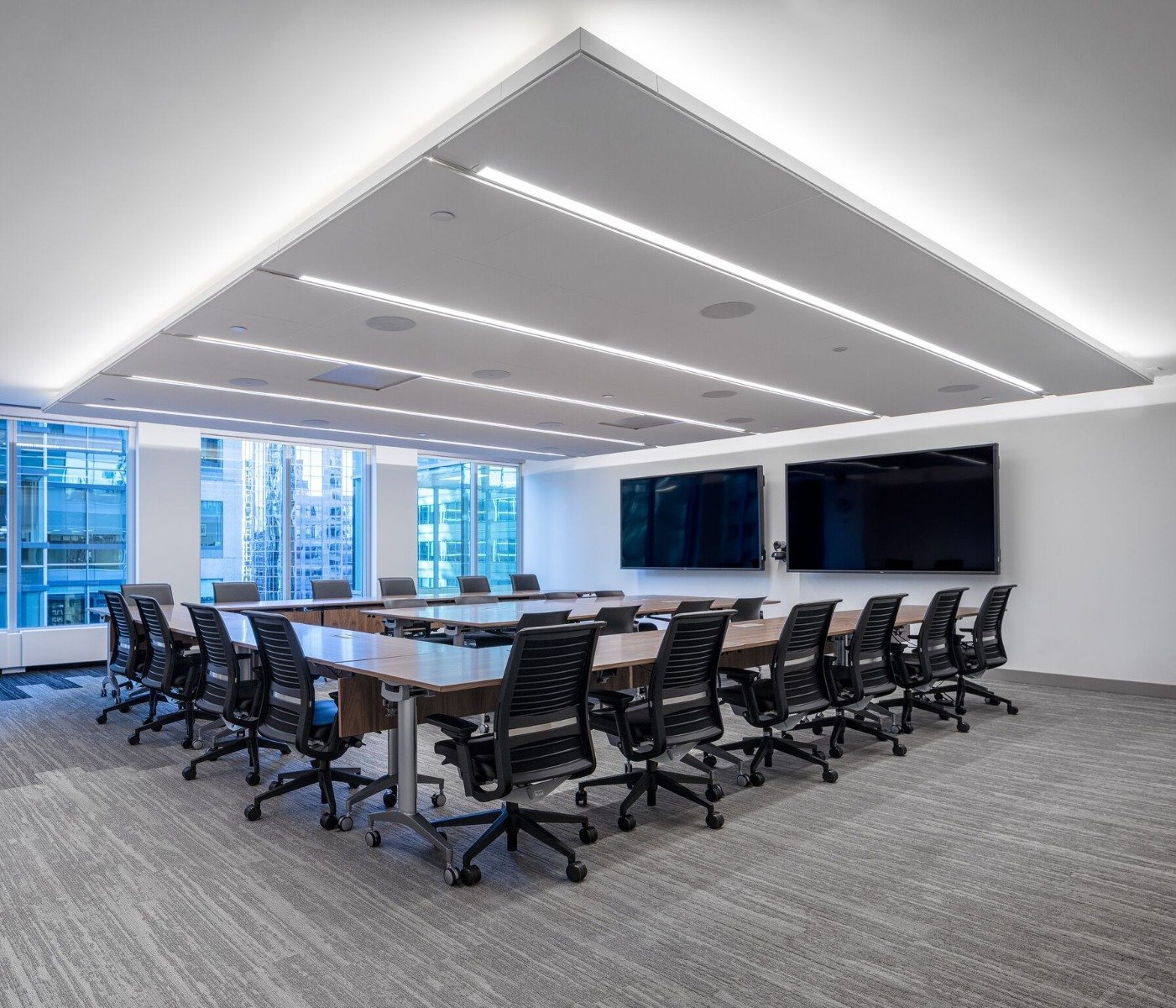 Lux Levels for Office Work: Optimize Productivity and Comfort