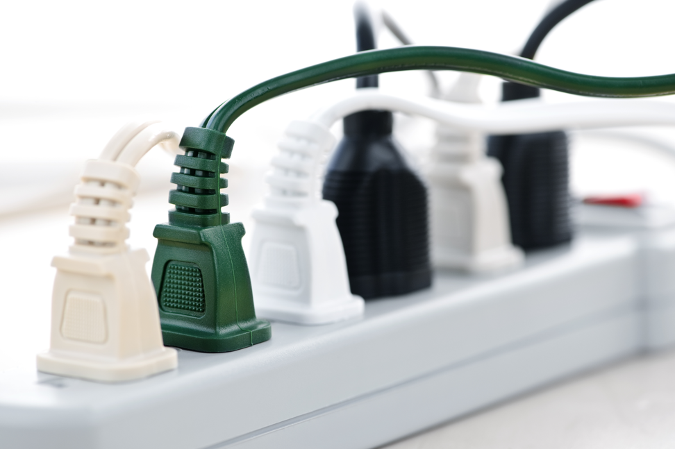 How Many Devices Can I Plug into Power Strip Safely?