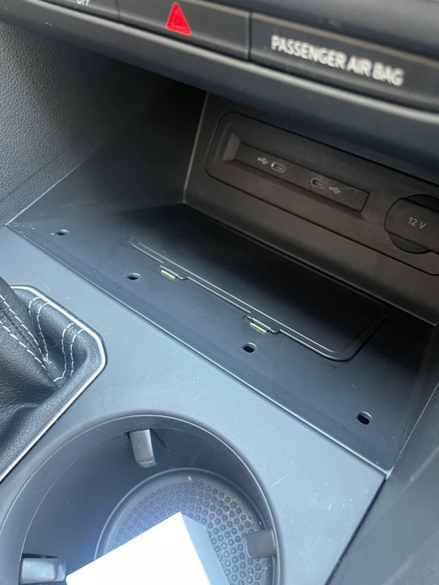 Wireless Charger Pad Cleaning: Easy Tips for Optimal Performance