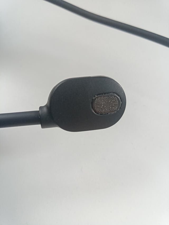 How to Clean Headset Mic for Crystal Clear Sound Quality